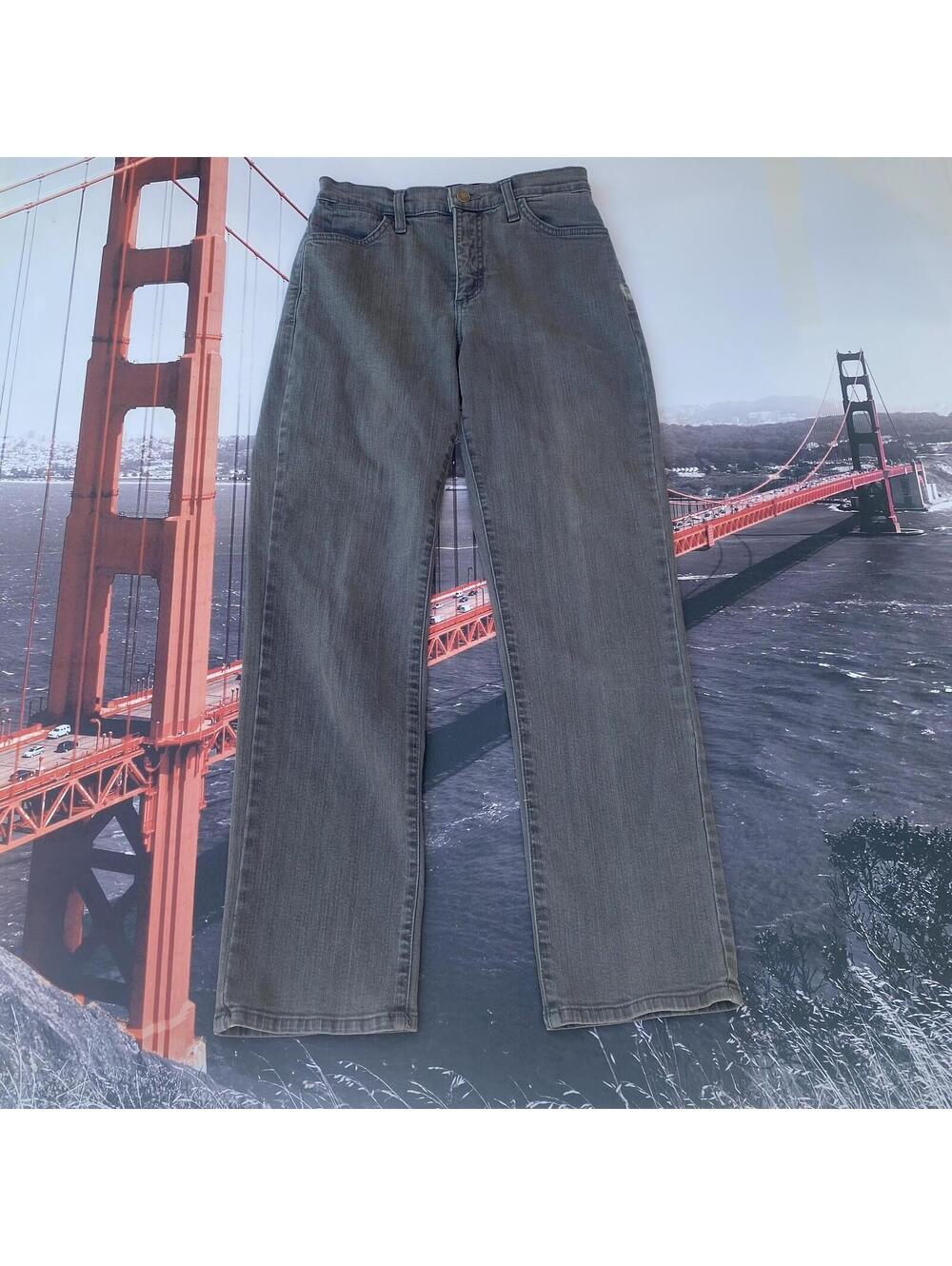NYDJ Straight Leg Jeans Women 2P Petite Gray Denim 26x28 Stretchy Preppy